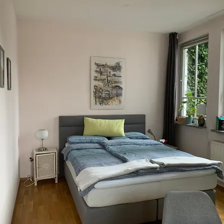 Bed & Breakfast Gleich Neben Dom Und Schloss
