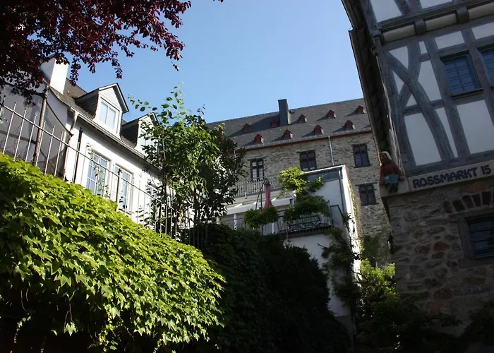 Gleich Neben Dom Und Schloss Bed & Breakfast